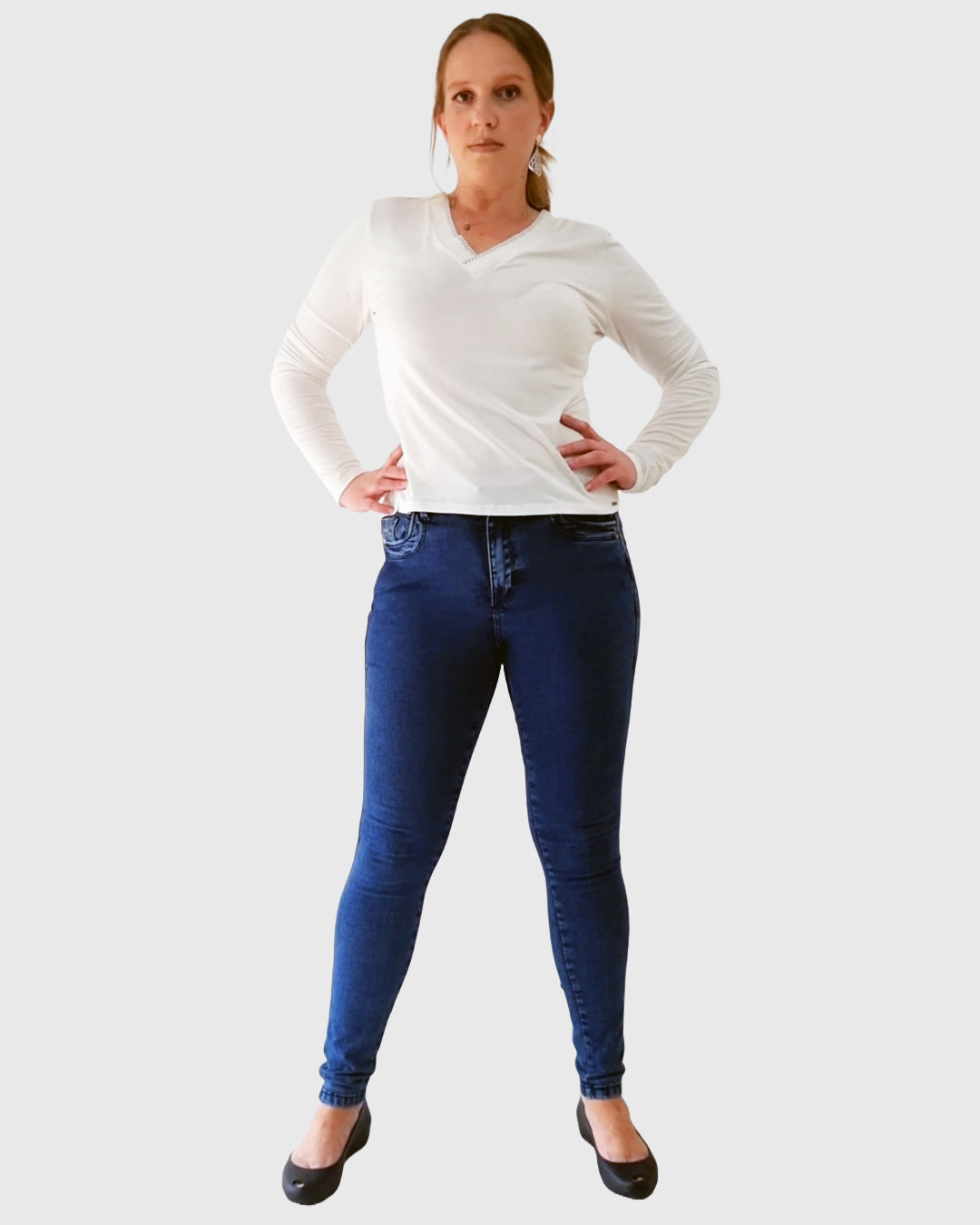 Blusa Manga Longa Decote V Branca