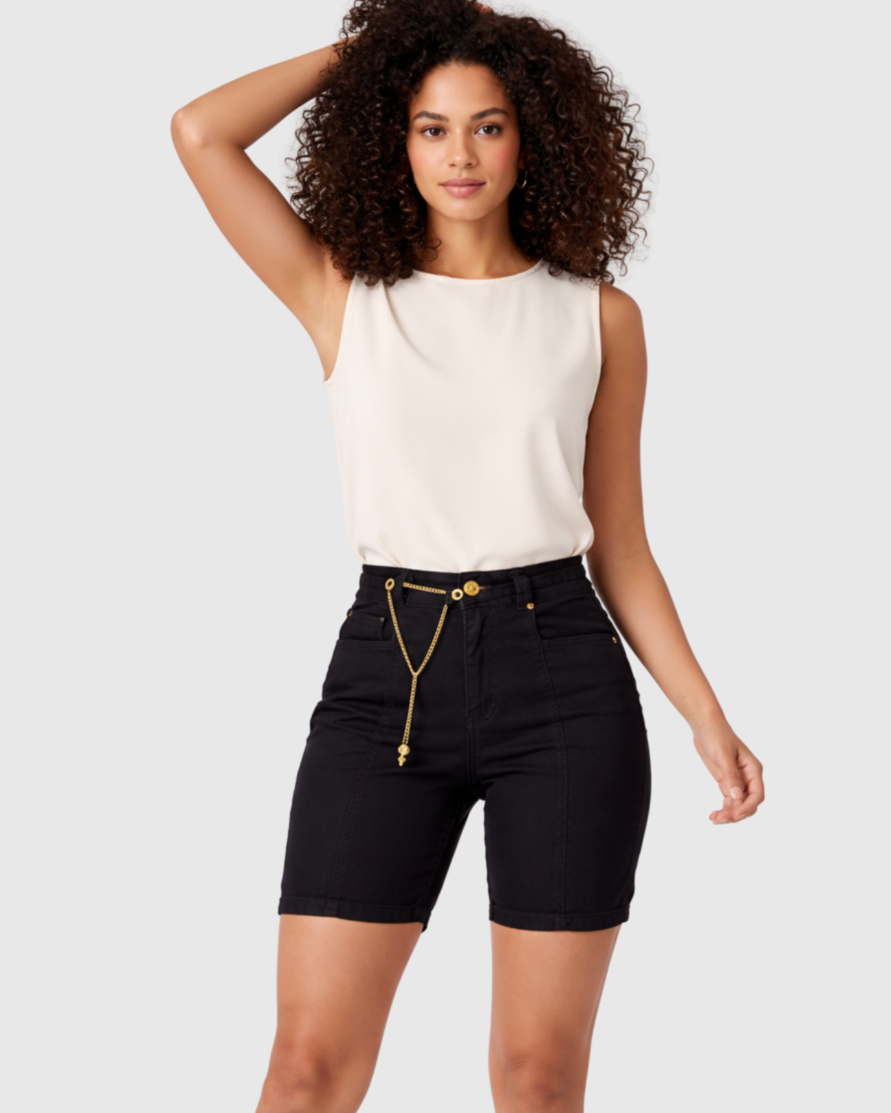 Bermuda Jeans Preta Cintura Alta com Cinto - Oppnus Feminina