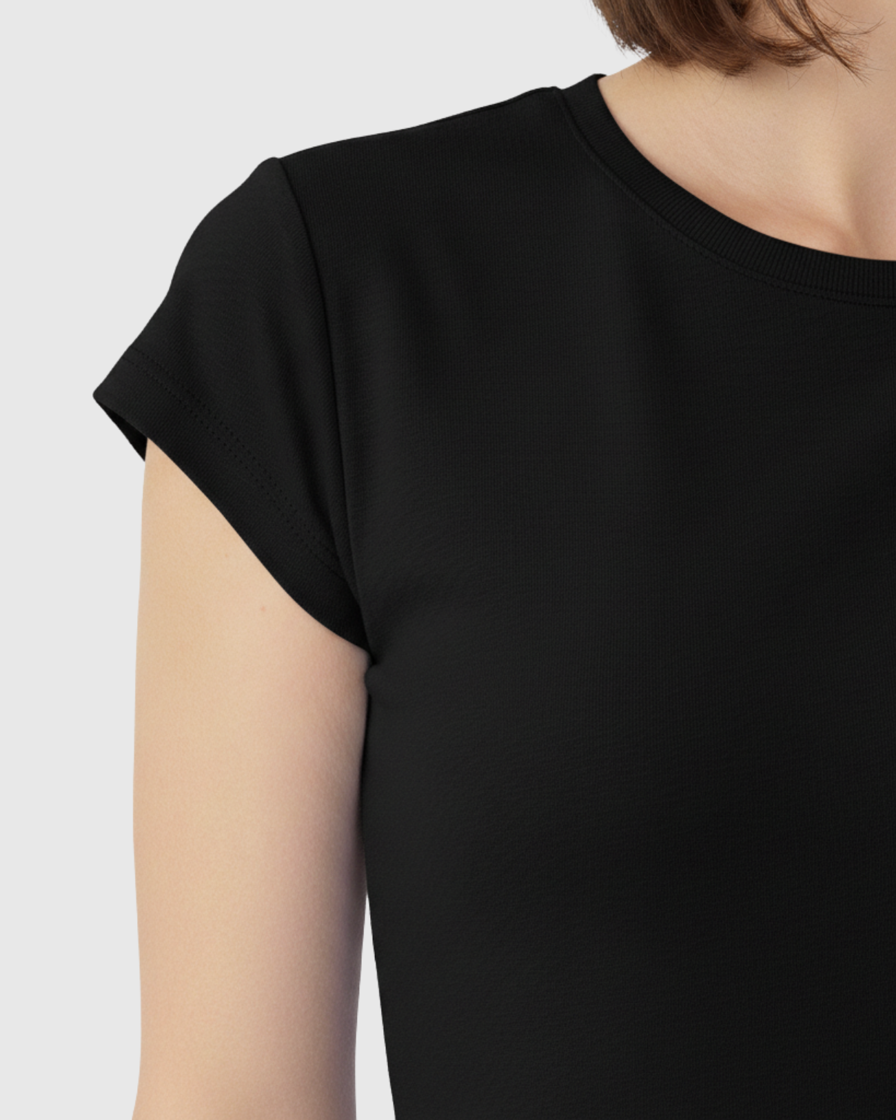 Blusa Básica Feminina Marialícia Manga Curta em Algodão Preta
