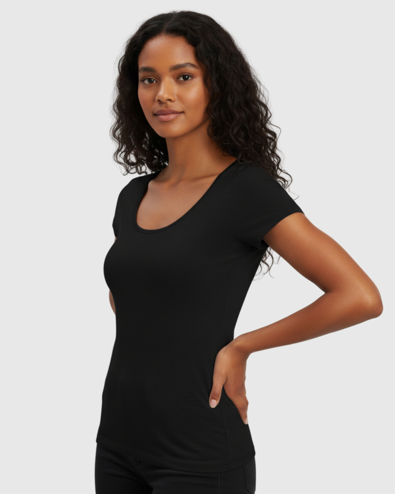 Blusa Básica Feminina Preta Marialícia com Manga Curta