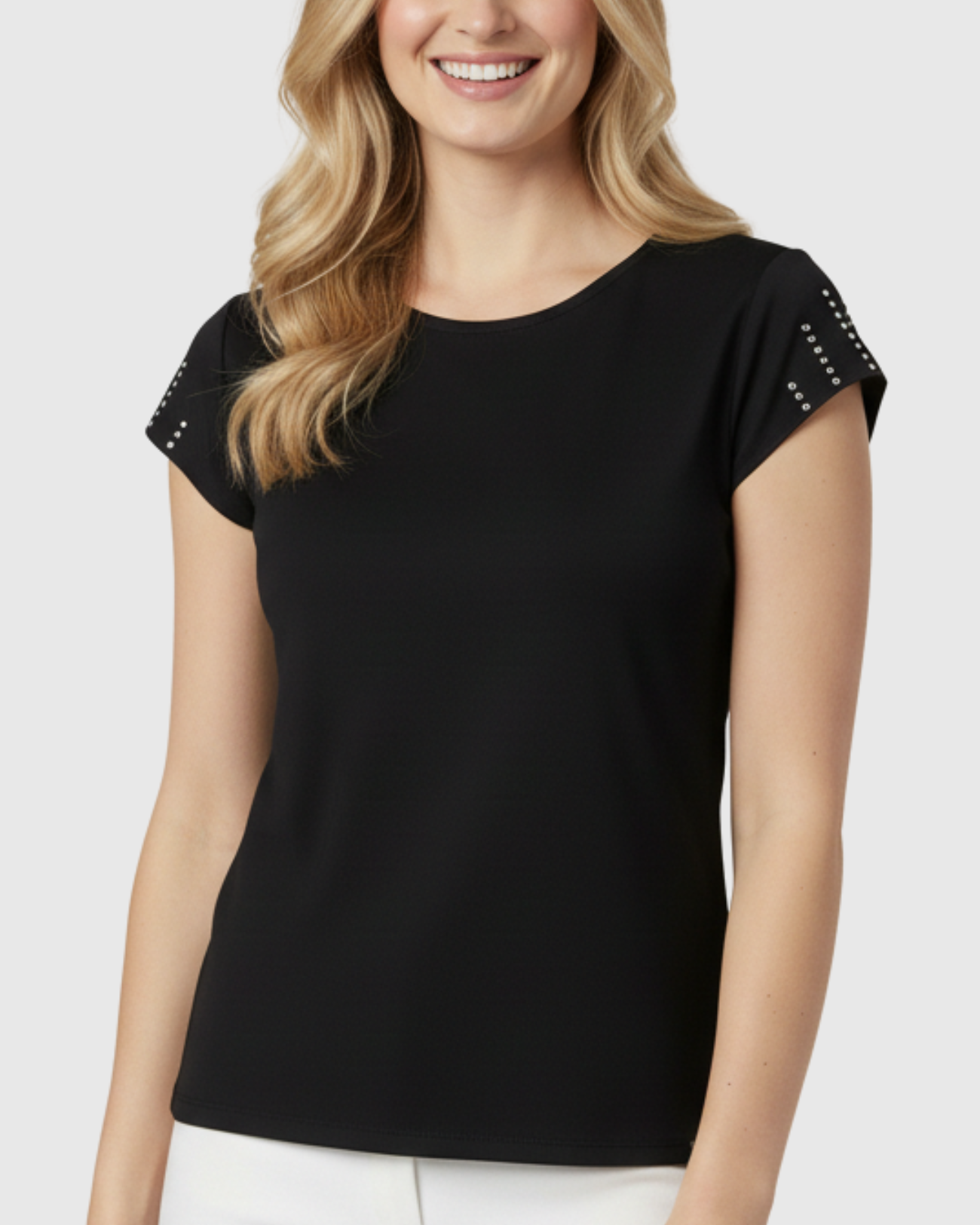 Blusa Feminina Marialícia Manga Curta com Bordado Preta -
