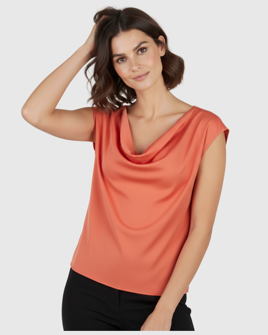 Blusa Laranja Feminina Marialícia com Gola Drapeada (Gola Boba)