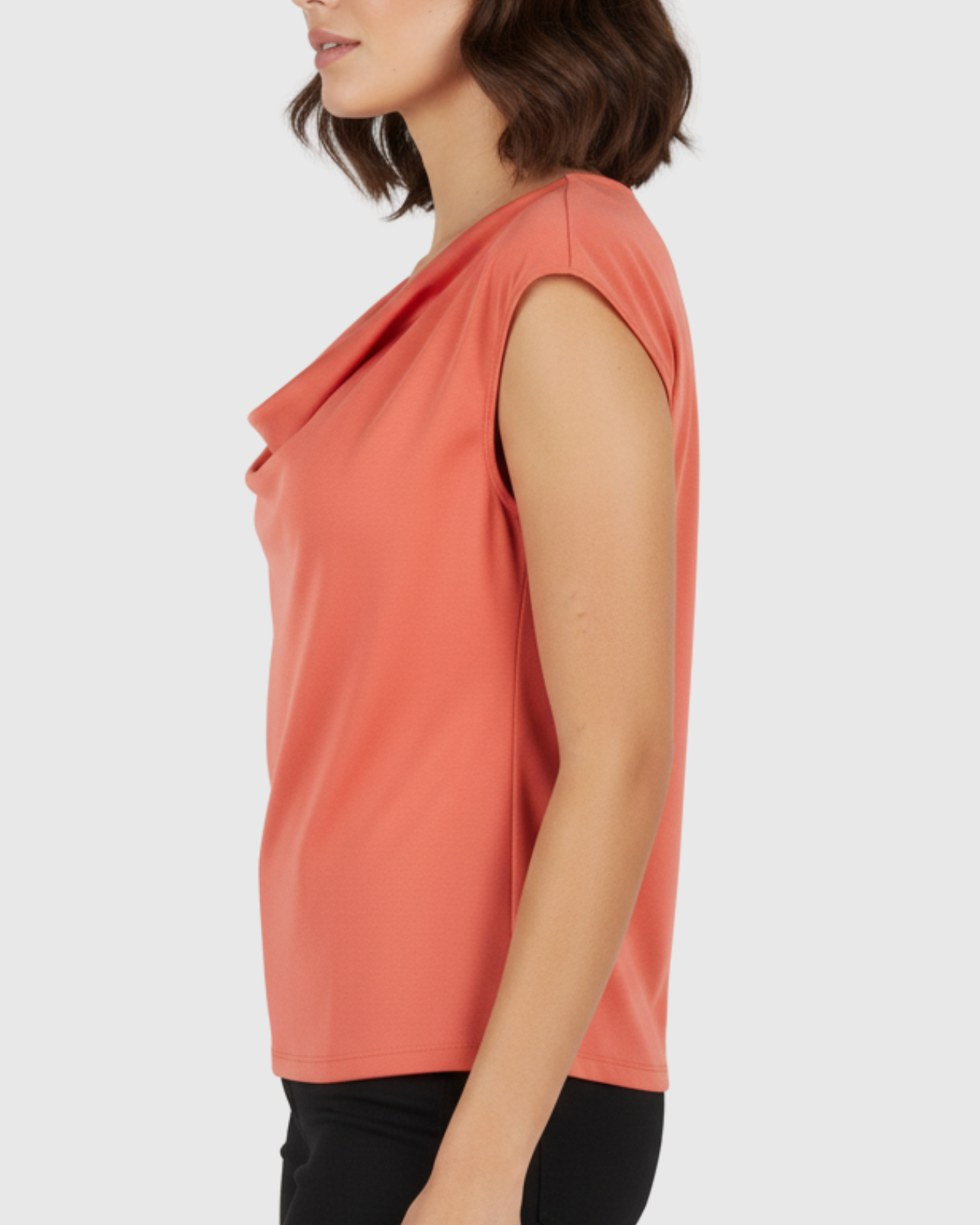 Blusa Laranja Feminina Marialícia com Gola Drapeada (Gola Boba)