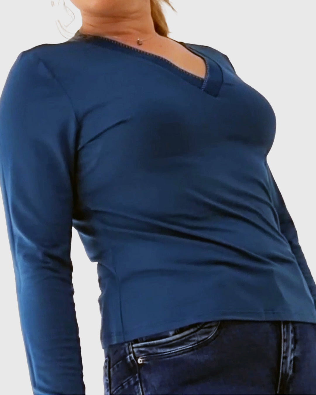 Blusa Manga Longa Decote V Azul