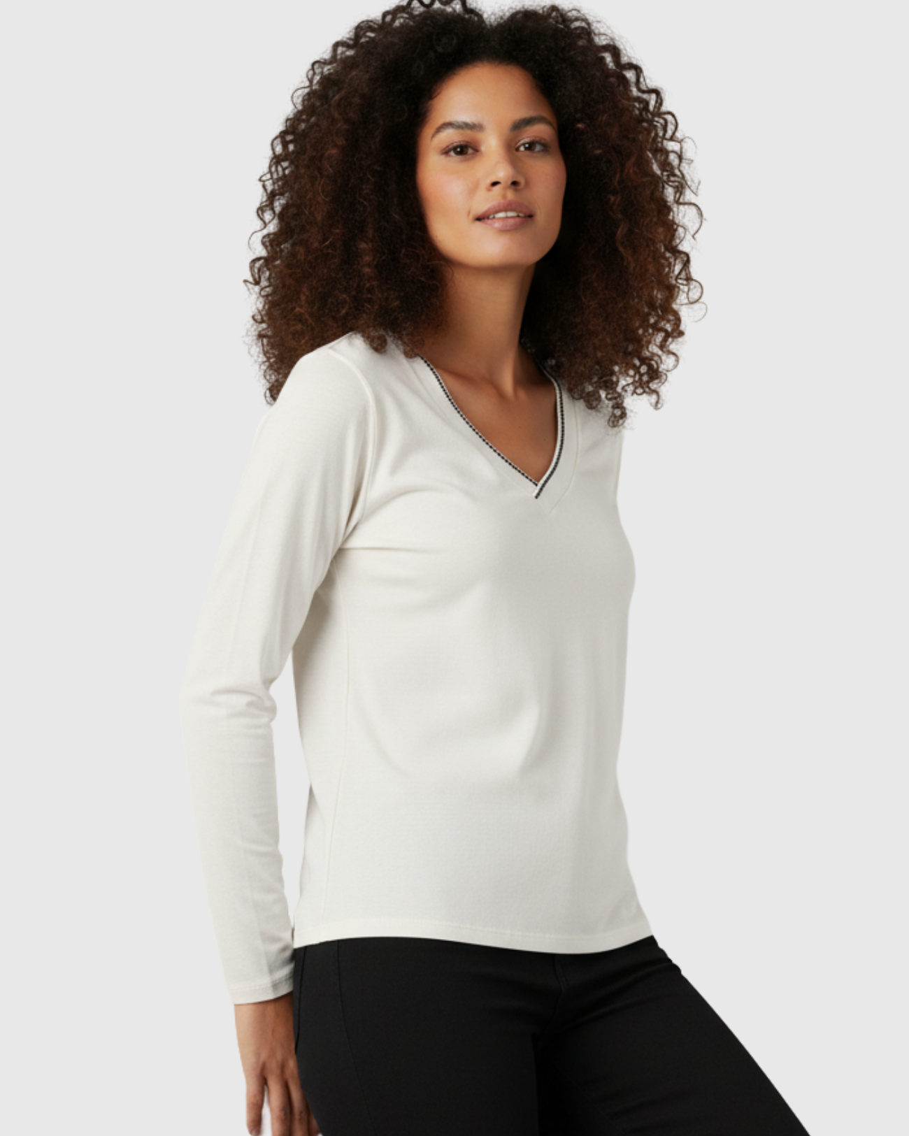Blusa Manga Longa Feminina Decote V Off White – Marialícia