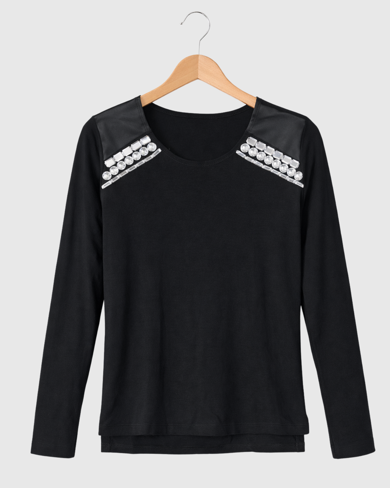 Blusa Preta Feminina Manga Longa com Pedraria – Nega Rio