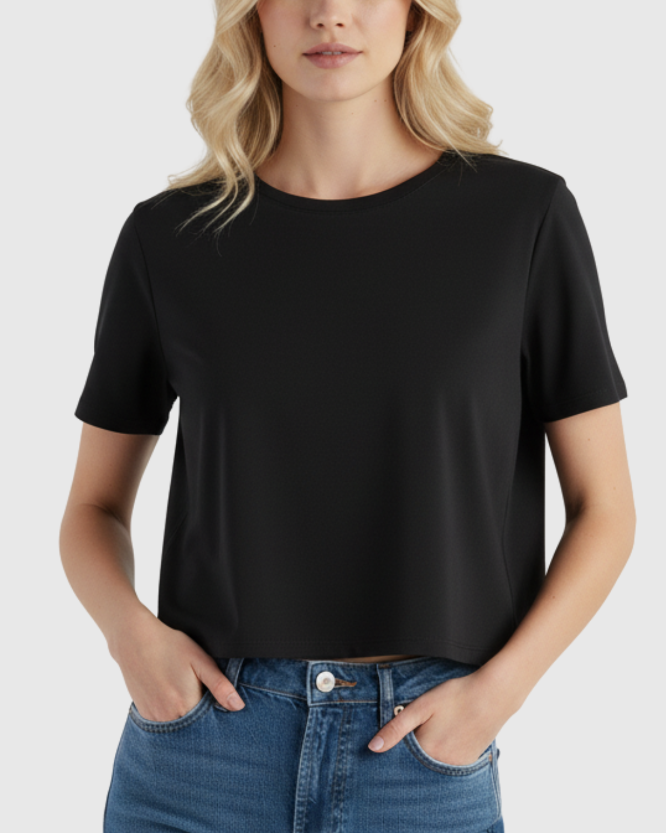 Camiseta Cropped Básica Feminina Preta em Algodão – Marialícia -